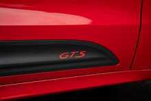 Porsche Macan T V6 GTS - U56148