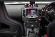 Nissan 370 Z V6 Nismo - U56154