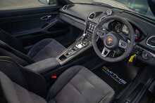 Porsche 718 Boxster T GTS - U56159