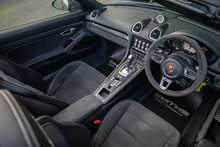 Porsche 718 Boxster T GTS - U56159