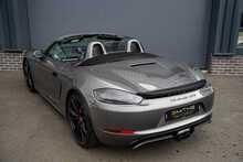 Porsche 718 Boxster T GTS - U56159