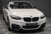 BMW 2 Series M240i - U56162