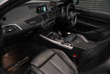 BMW 2 Series M240i - U56162