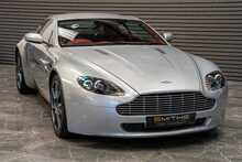 Aston Martin Vantage V8 - U56164