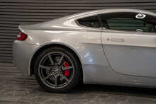 Aston Martin Vantage V8 - U56164