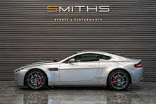 Aston Martin Vantage V8 - U56164