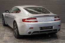 Aston Martin Vantage V8 - U56164
