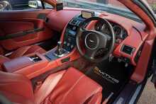 Aston Martin Vantage V8 - U56164