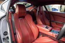 Aston Martin Vantage V8 - U56164