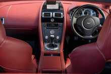 Aston Martin Vantage V8 - U56164