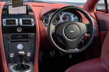 Aston Martin Vantage V8 - U56164