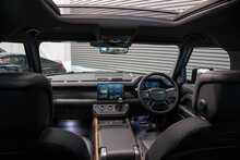 Land Rover Defender 110 D300 MHEV X - U56174