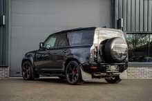 Land Rover Defender 110 D300 MHEV X - U56174