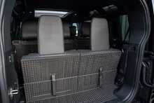 Land Rover Defender 110 D300 MHEV X - U56174