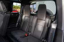 Land Rover Defender 110 D300 MHEV X - U56174