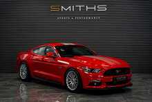 Ford Mustang V8 GT - U56185