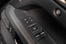 Land Rover Defender 90 D250 MHEV X-Dynamic HSE - U56187