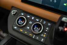 Land Rover Defender 90 D250 MHEV X-Dynamic HSE - U56187