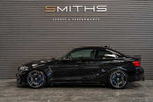 BMW M2 i - U56196