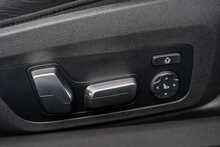 BMW M2 BiTurbo - U56198