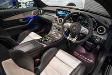 Mercedes-Benz C Class C63 V8 BiTurbo AMG S Night Edition Prem Plus - U56201