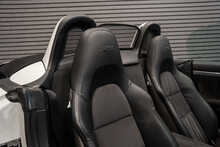 Porsche Boxster 981 GTS - U56203