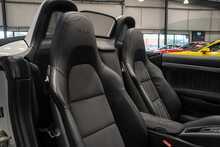 Porsche Boxster 981 GTS - U56203