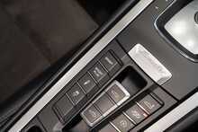 Porsche Boxster 981 GTS - U56203