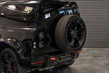 Land Rover Defender 90 P400 MHEV X - U56204