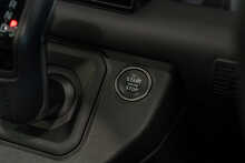 Land Rover Defender 90 P400 MHEV X - U56204