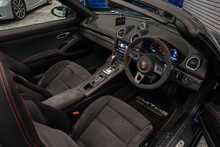 Porsche 718 Boxster T GTS - U56207