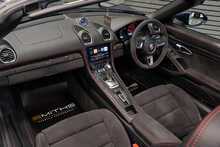 Porsche 718 Boxster T GTS - U56207