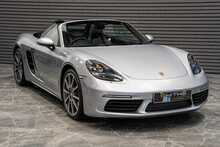 Porsche 718 Boxster T - U56208