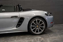 Porsche 718 Boxster T - U56208