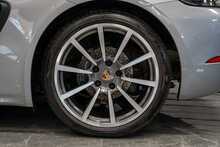Porsche 718 Boxster T - U56208