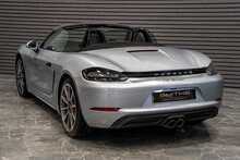 Porsche 718 Boxster T - U56208
