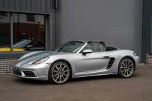 Porsche 718 Boxster T - U56208