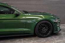 Ford Mustang V8 GT - U56211