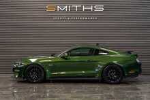 Ford Mustang V8 GT - U56211