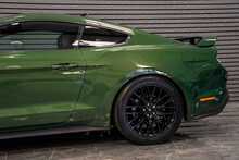 Ford Mustang V8 GT - U56211