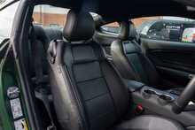 Ford Mustang V8 GT - U56211