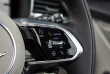 Jaguar F-PACE P550 V8 SVR - U56218