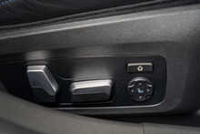 BMW 3 Series M340i MHT - U56225