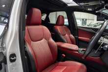 Lexus NX 450h+ - U56248