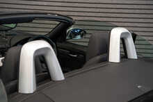 BMW Z4 35is - U56256