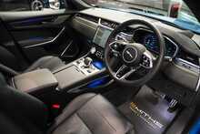 Jaguar F-PACE P550 V8 SVR - U56266
