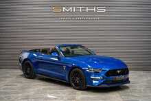 Ford Mustang V8 GT - U56274