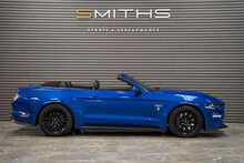 Ford Mustang V8 GT - U56274