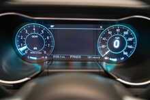 Ford Mustang V8 GT - U56274