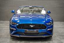 Ford Mustang V8 GT - U56274